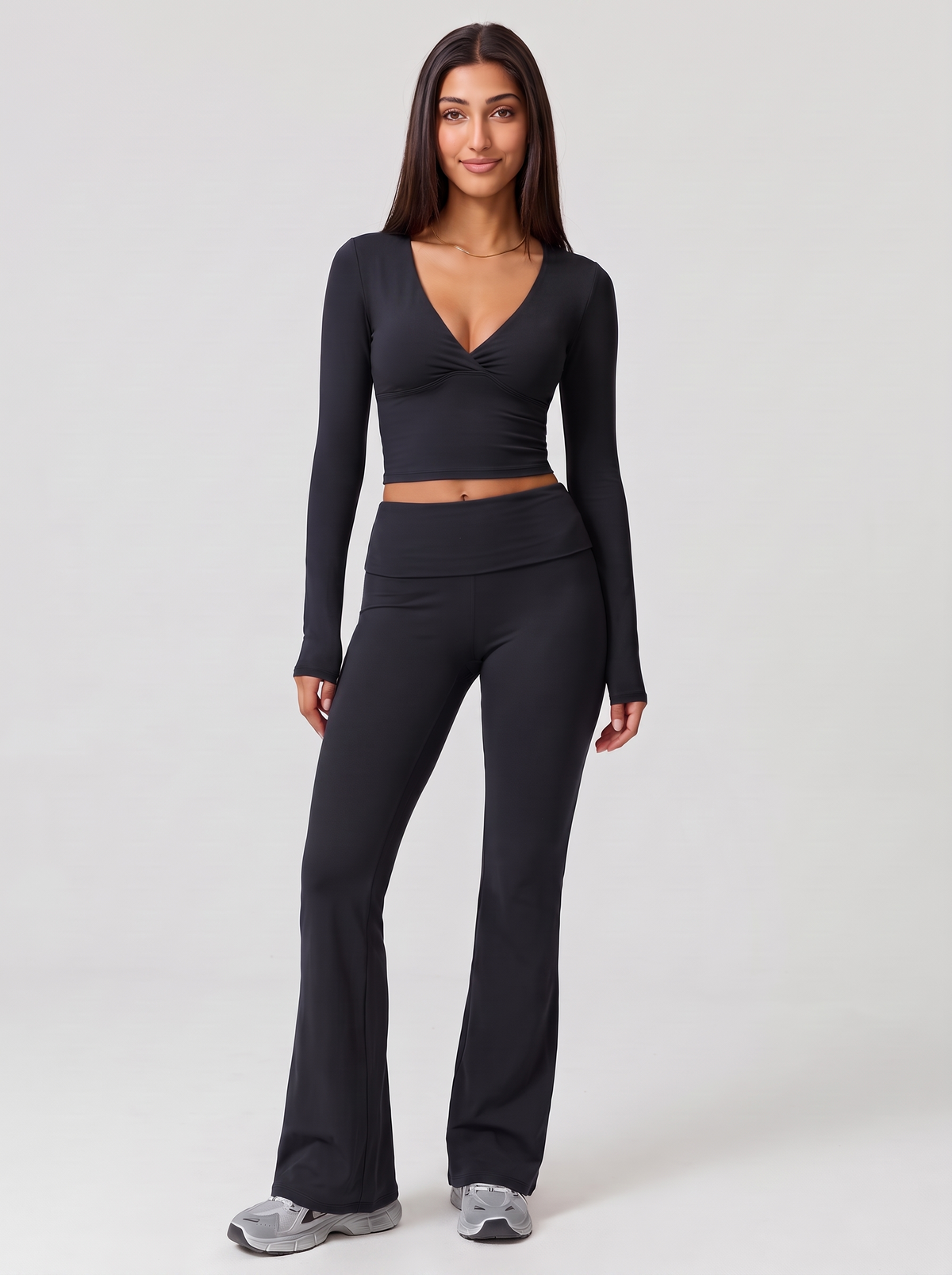 Move V-Neck Flare Set in Black, front view